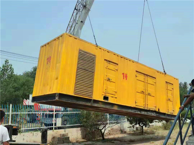 民勤300KW柴油发电机组油耗是多少?