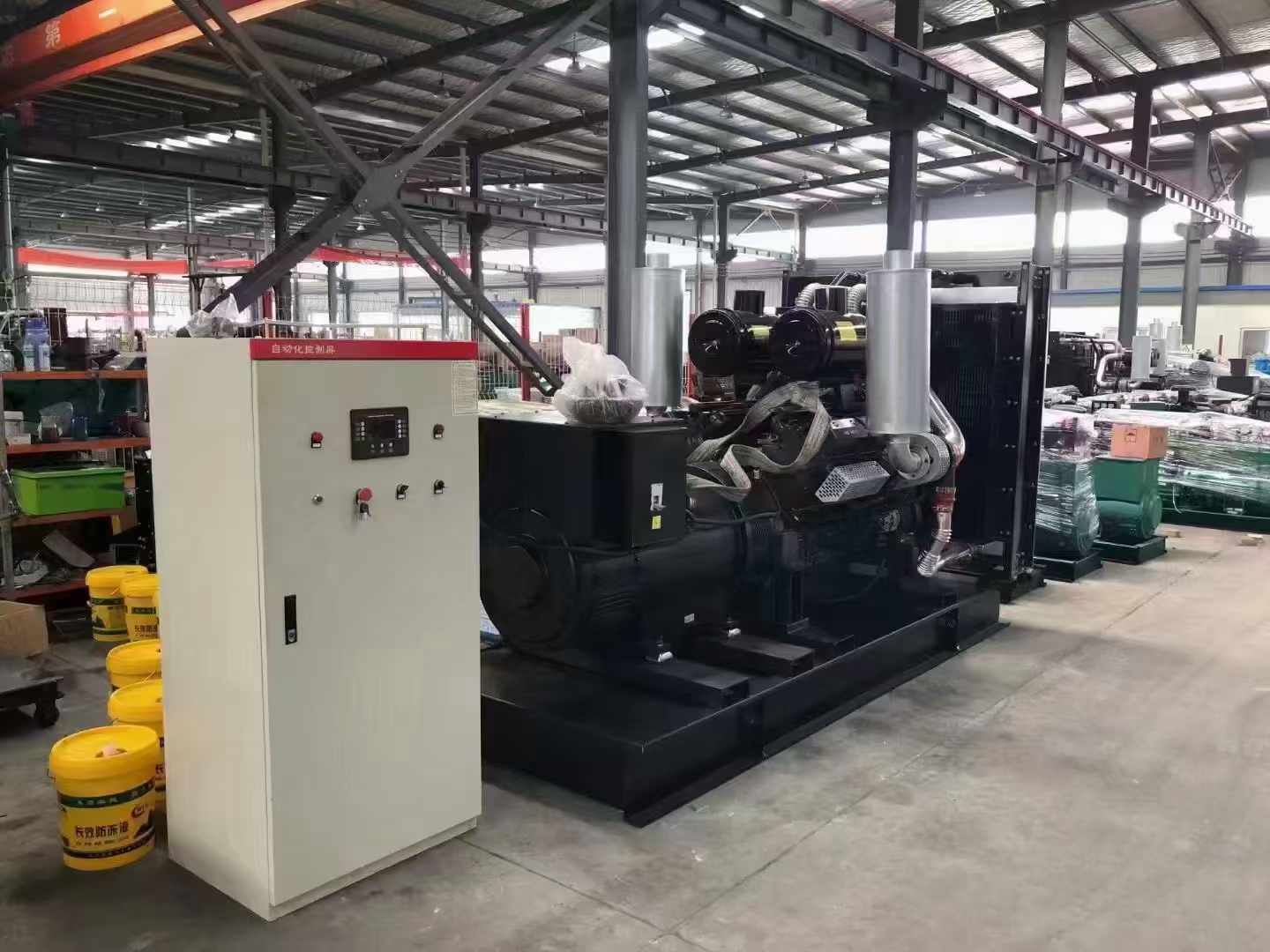 民勤柴油发电机运行时的噪音和振动水平如何?